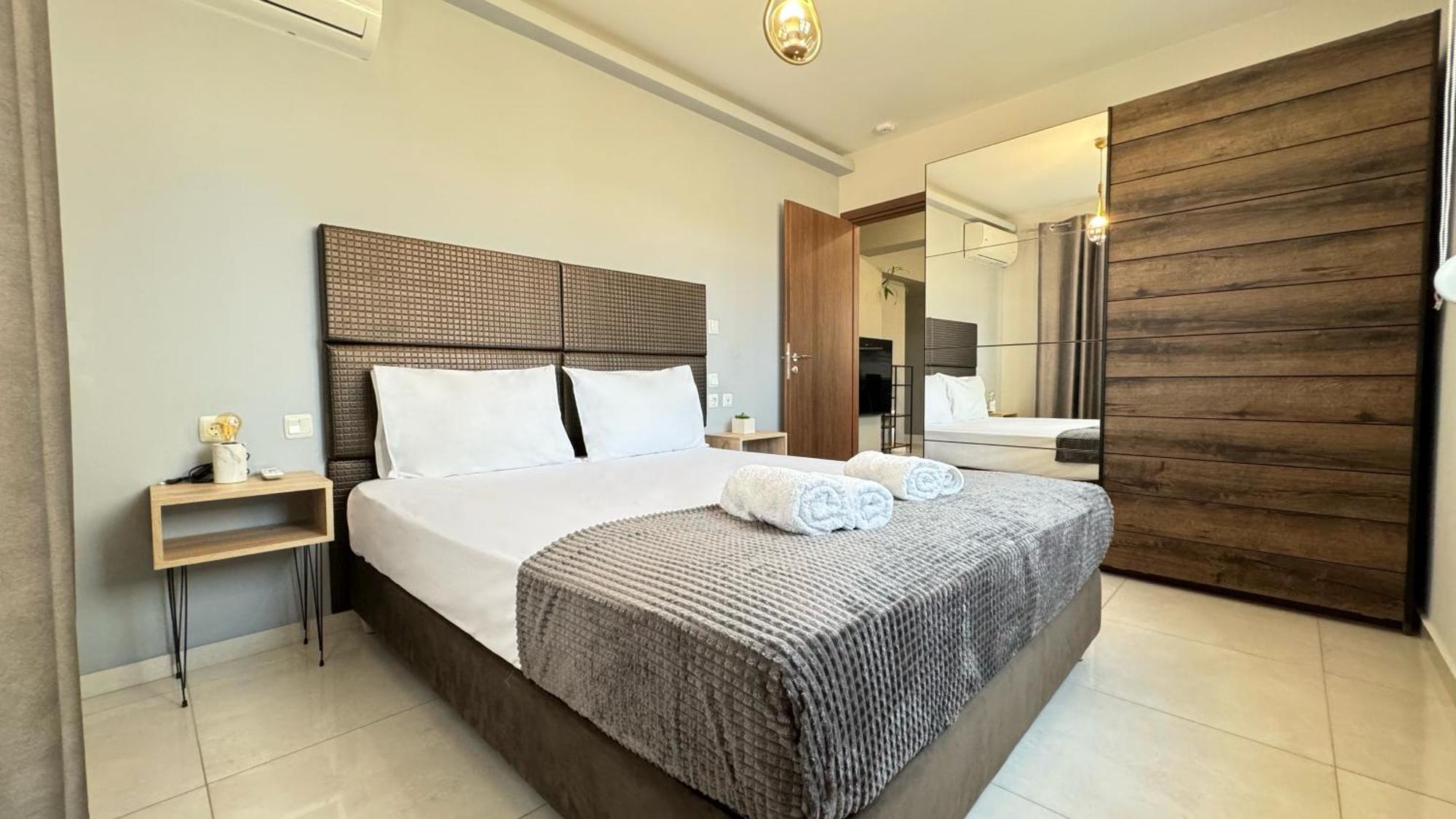 הרקליון Unique1 - Two Bedroom Private Lux City Apartment מראה חיצוני תמונה
